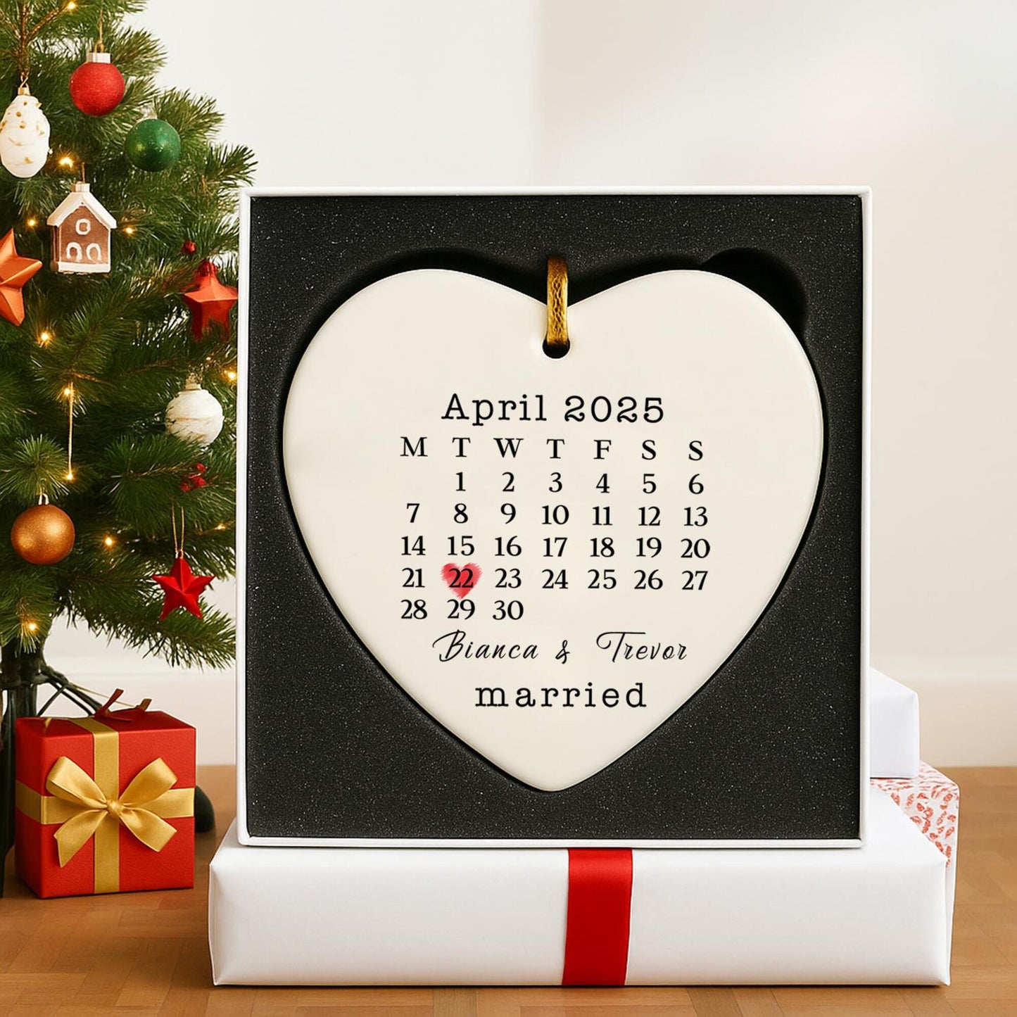 Married Ornament, Wedding Date Ornament