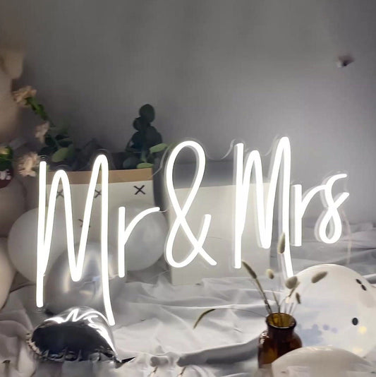 Mr And Mrs Led Neon Sign, Personalized Family Name Neon Light, Custom Wedding Party Sign, Home Wall Decor, Anniversary Gift For Wedding Neon Sign